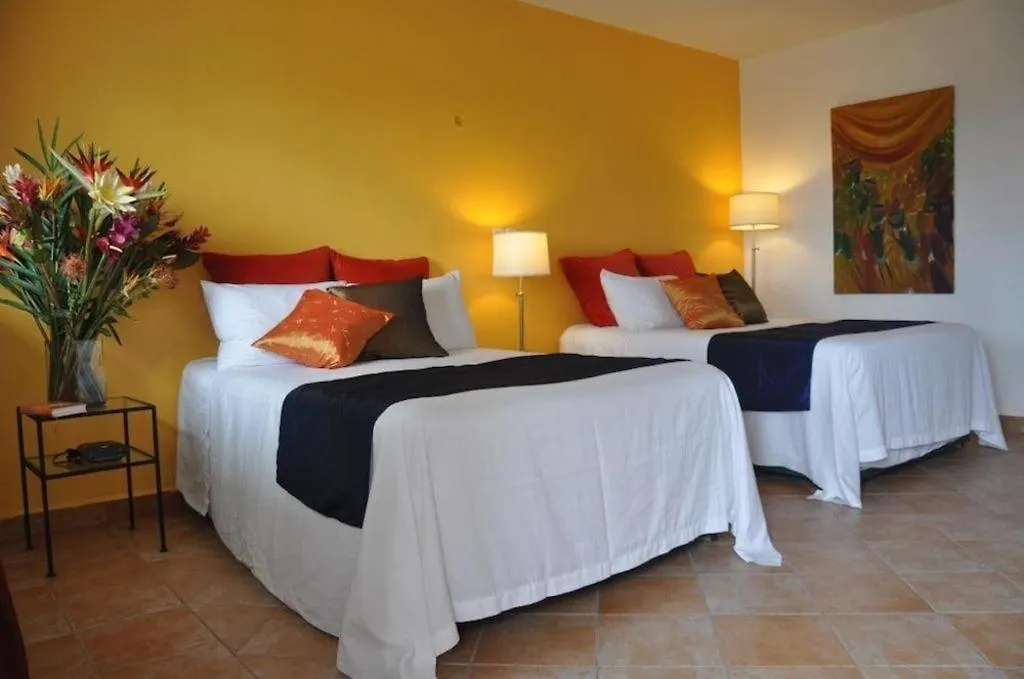 Flamingo Hotel Cozumel 3*,