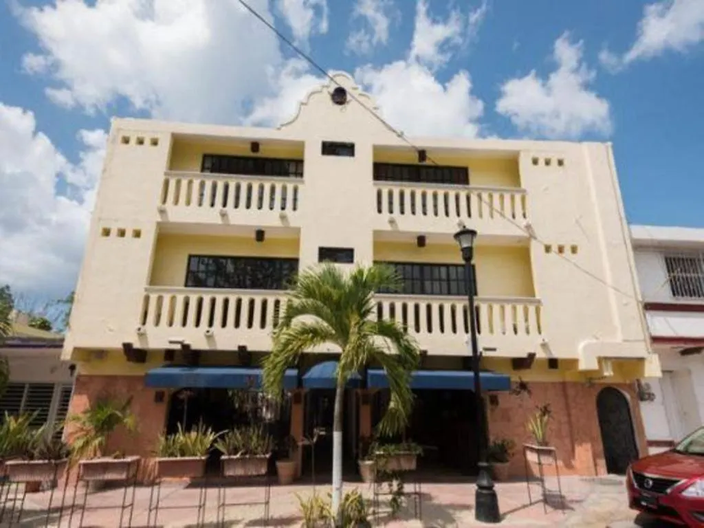 Flamingo Hotel Cozumel 3*,